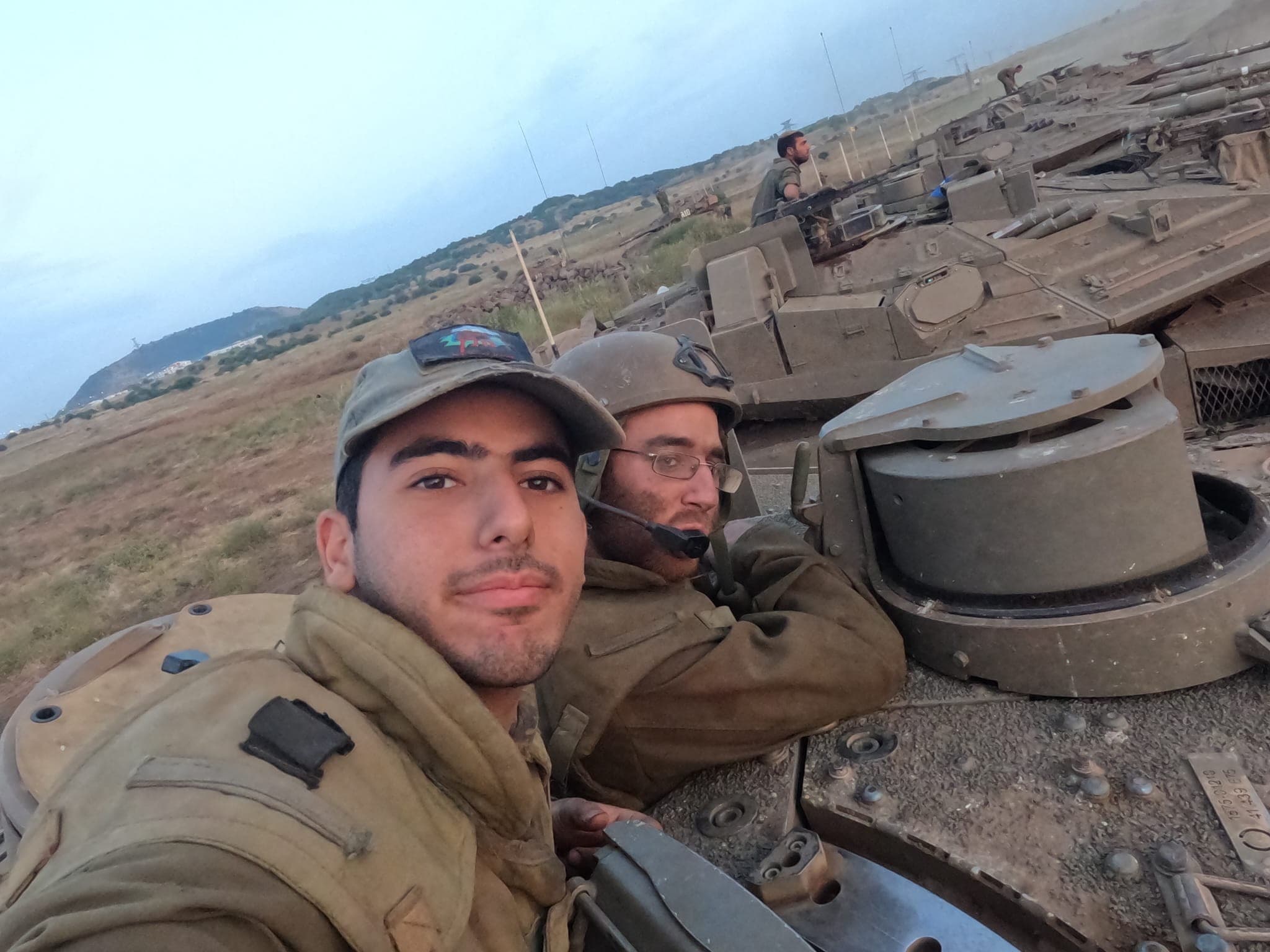 תובל בשירות - על הטנק
